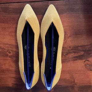 Rothy’s “The Point” Marigold size 10.5. Original box.